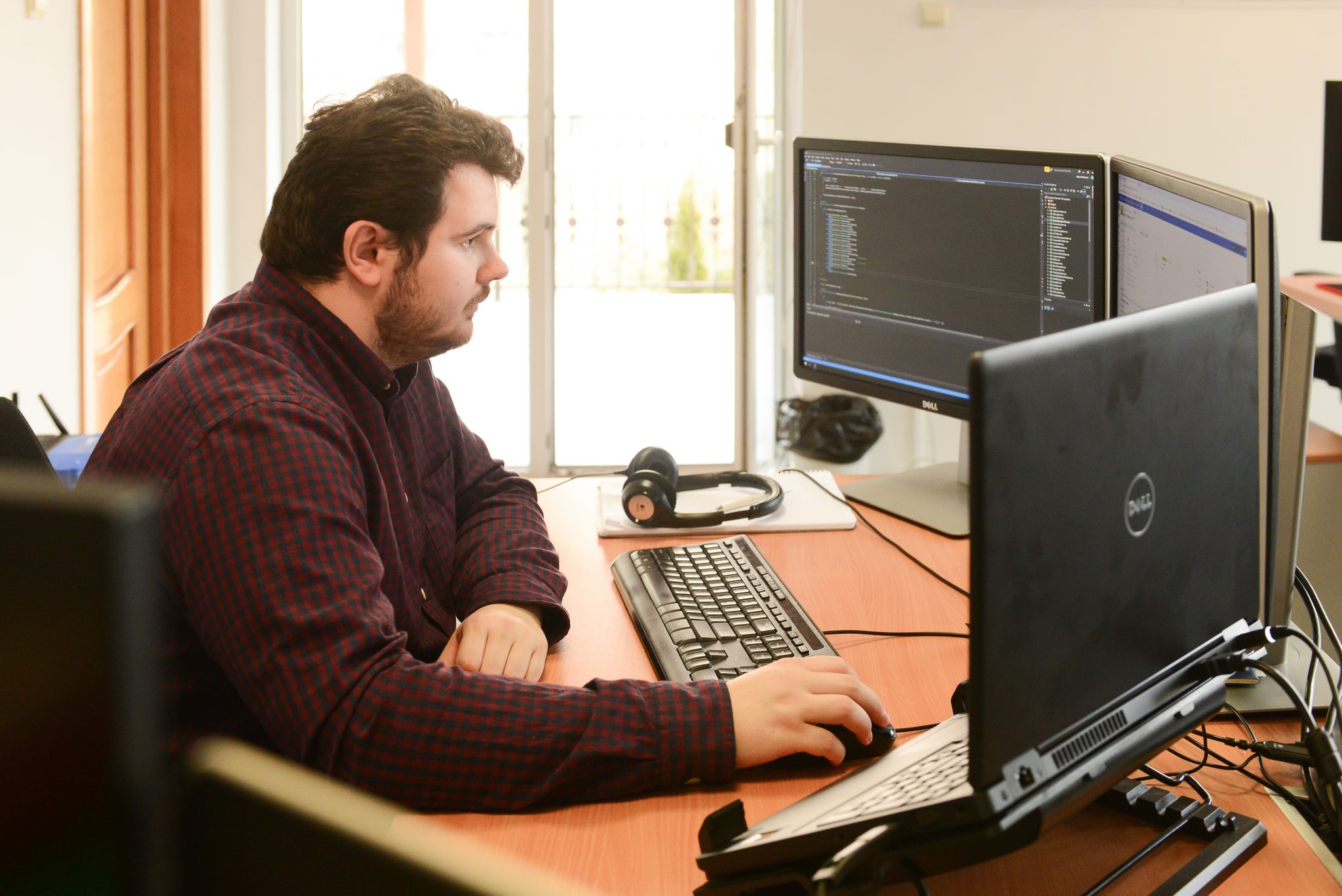 How microservices are driving software outsourcing